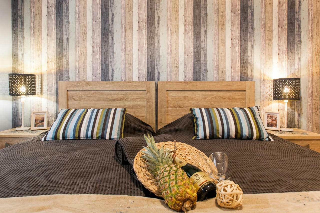 Central, Quiet, Cozy, Very Clean Private Apartment Close To Acropolis Athens Ngoại thất bức ảnh