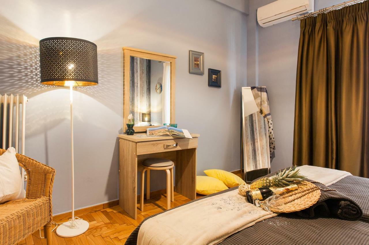 Central, Quiet, Cozy, Very Clean Private Apartment Close To Acropolis Athens Ngoại thất bức ảnh