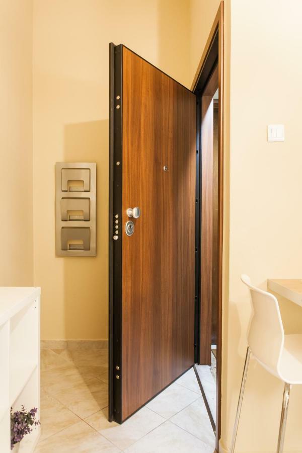 Central, Quiet, Cozy, Very Clean Private Apartment Close To Acropolis Athens Ngoại thất bức ảnh